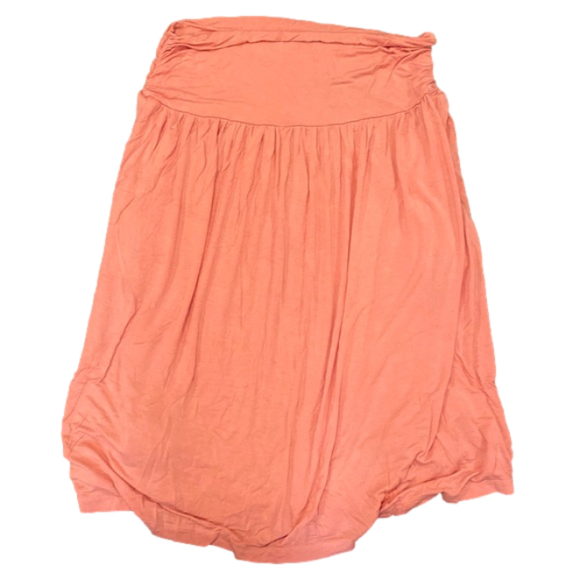 Dresses & Skirts - Skirt with Pockets!